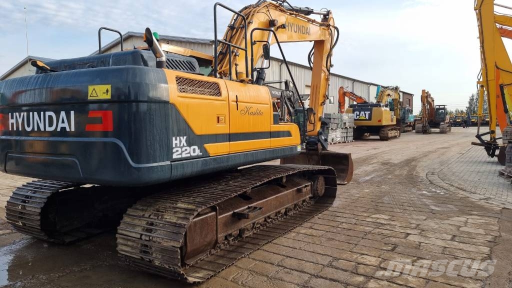 Hyundai HX 220 L Vikšriniai ekskavatoriai