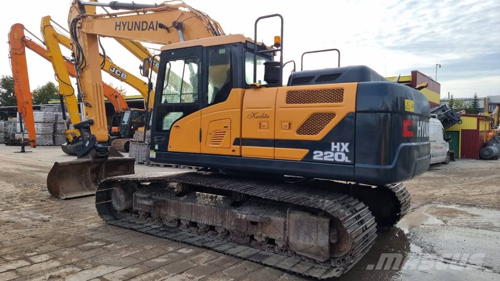 Hyundai HX 220 L Vikšriniai ekskavatoriai