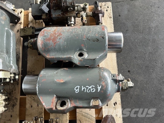 Liebherr LMV 140 SILNIK JAZDY Hydraulik