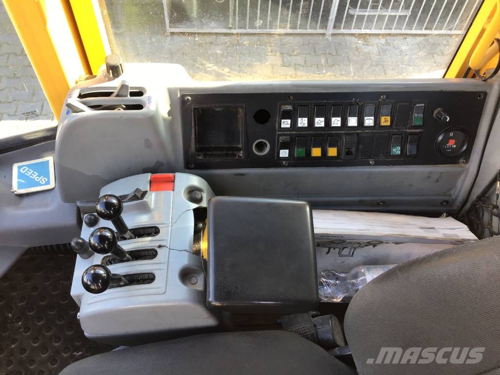 Volvo L 70 E 轮式装载机