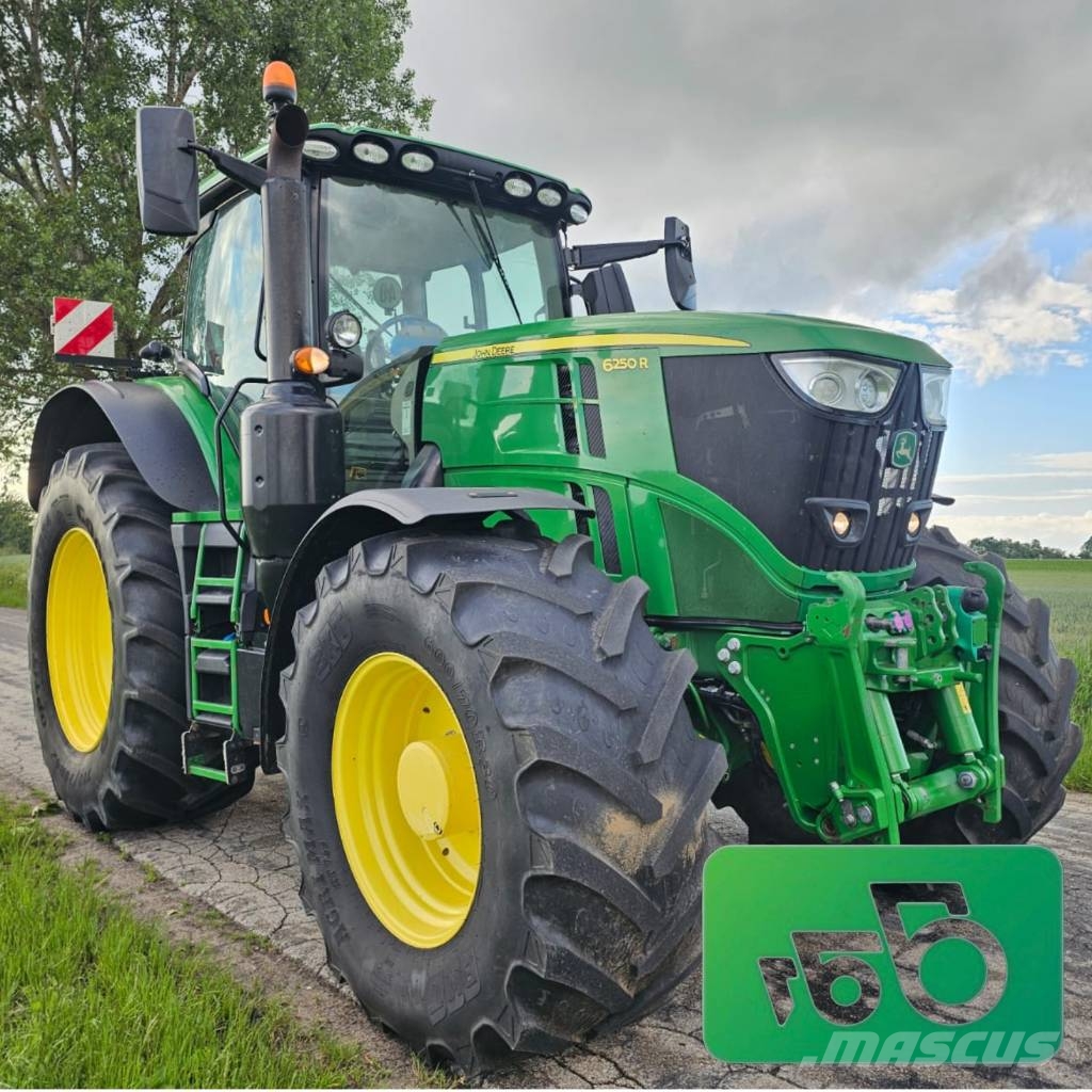 John Deere 6250R Premium Трактори