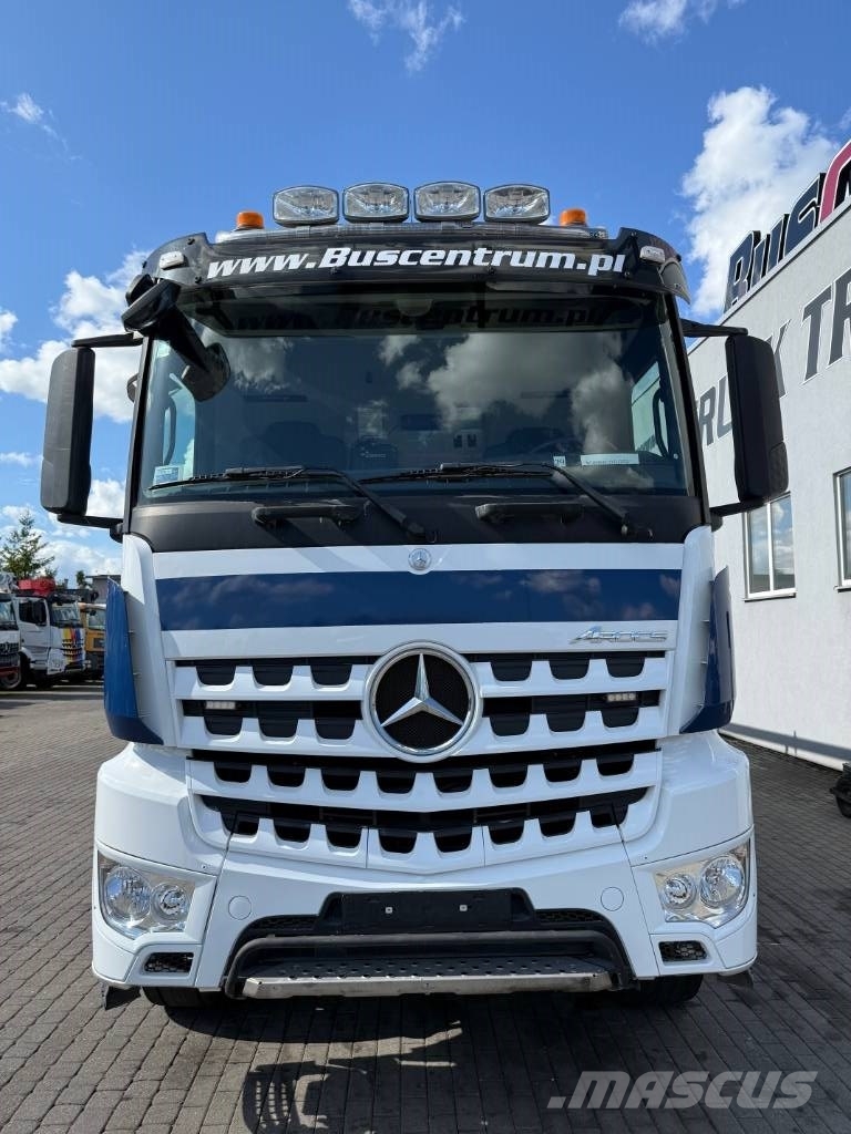 Mercedes-Benz Arocs 4451 Sermac 51-5 m 5RZ51 Betonpomptrucks