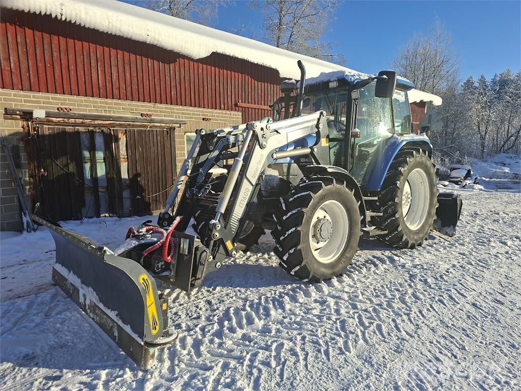 New Holland TS100 5.0 Traktorok