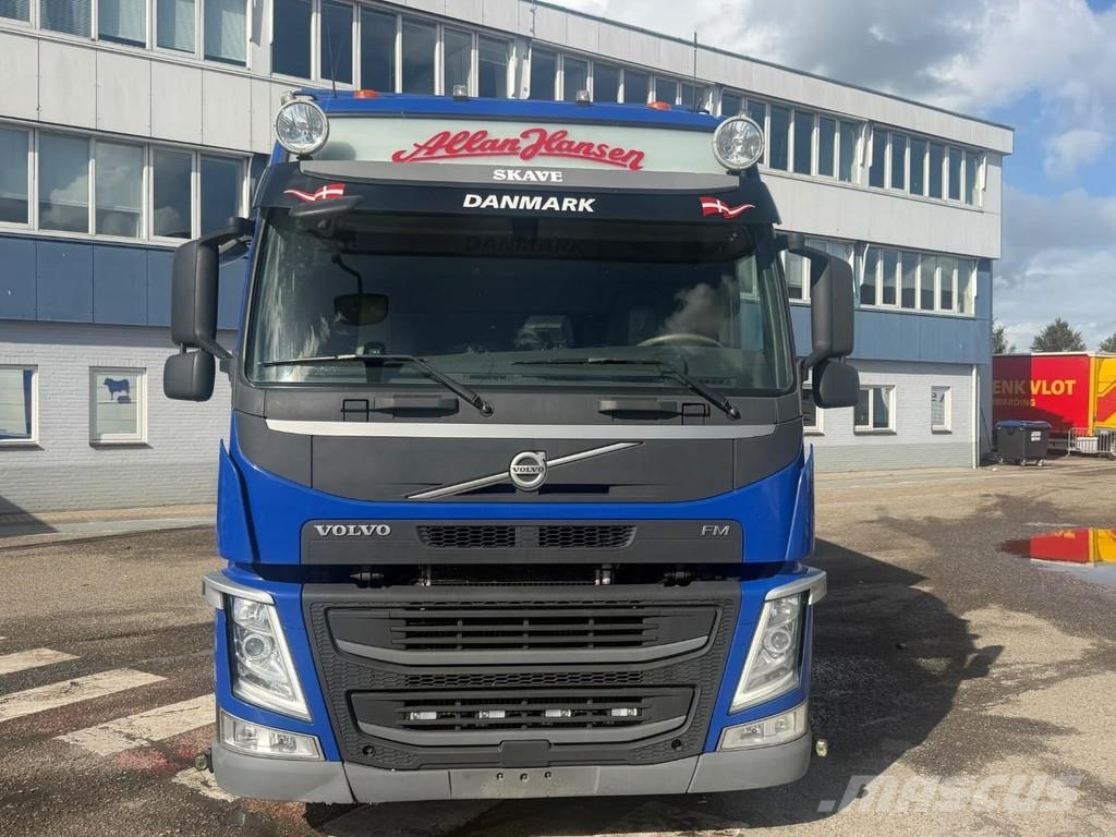 Volvo FM 500 6X2 EURO 6 + MENKE Kamioni za prevoz životinja