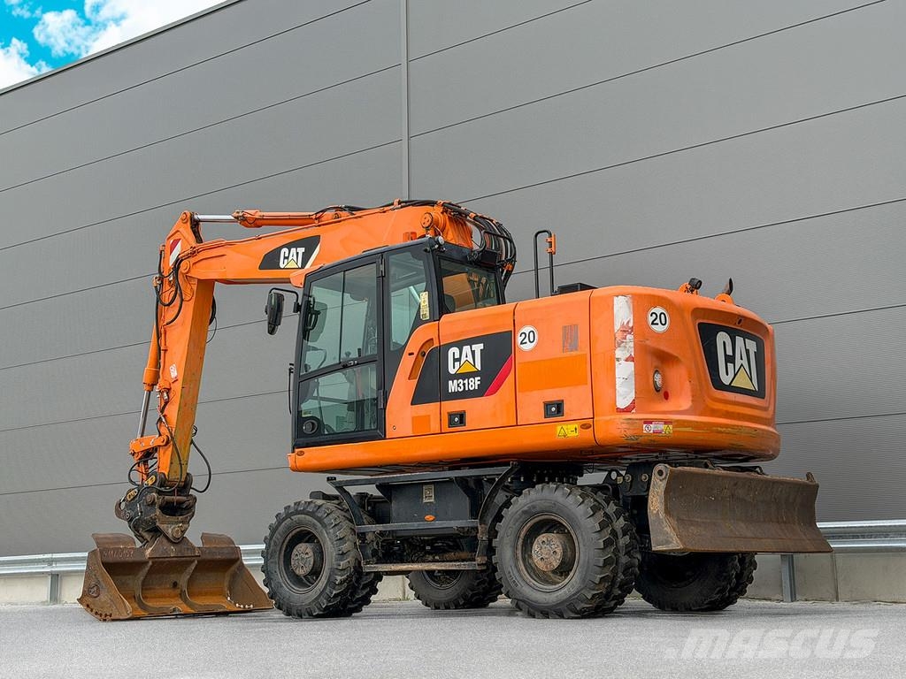 CAT M318F Ekskavatori uz riteņiem