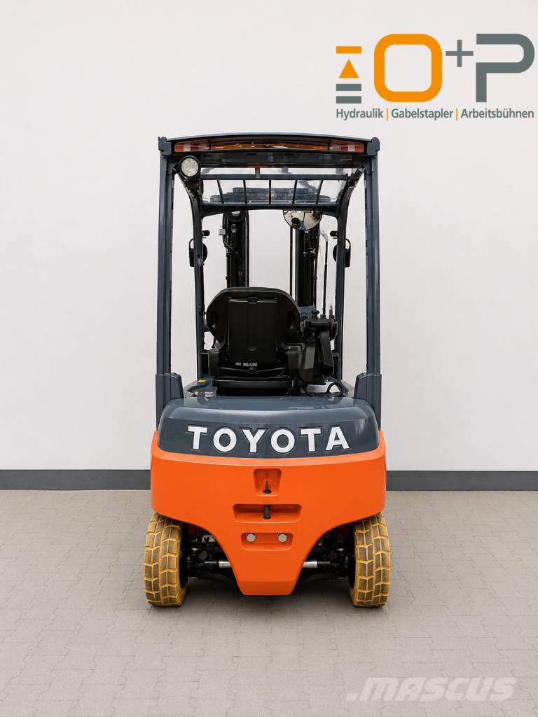 Toyota 8 FBM 18 T Empilhadeiras elétricas