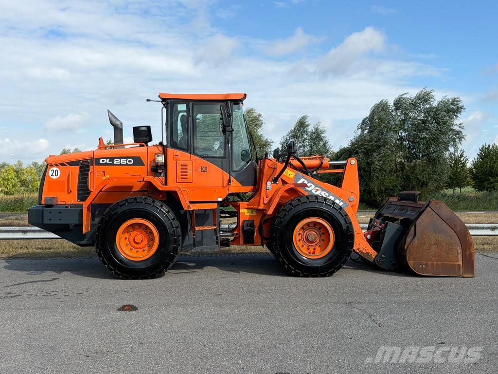 Doosan DL250-3 Hjullastare