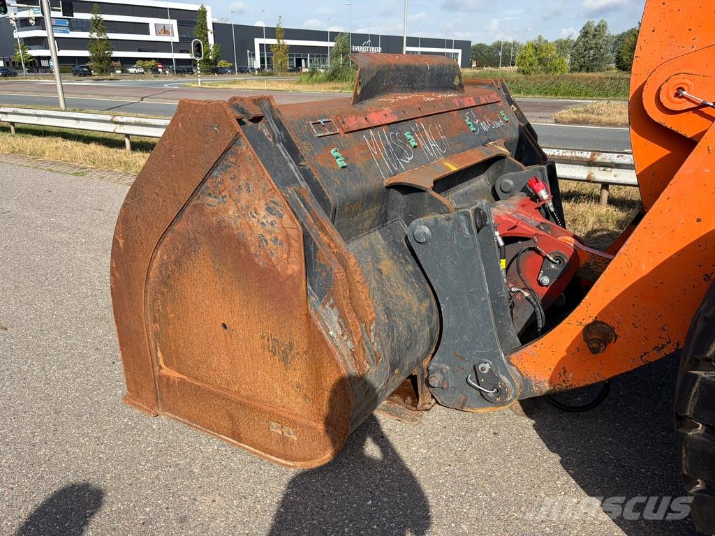 Doosan DL250-3 Læssemaskiner på hjul
