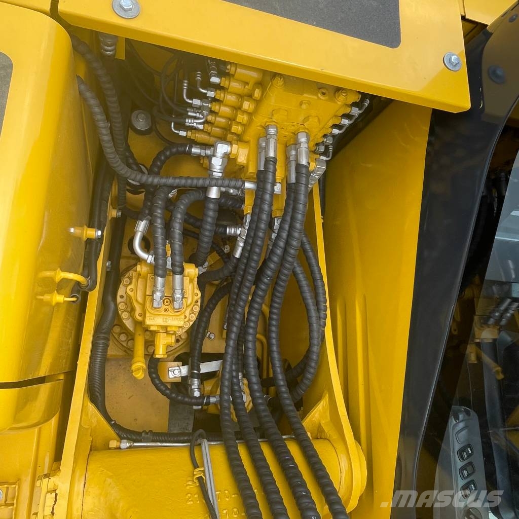 Komatsu PC 130 Bageri guseničari