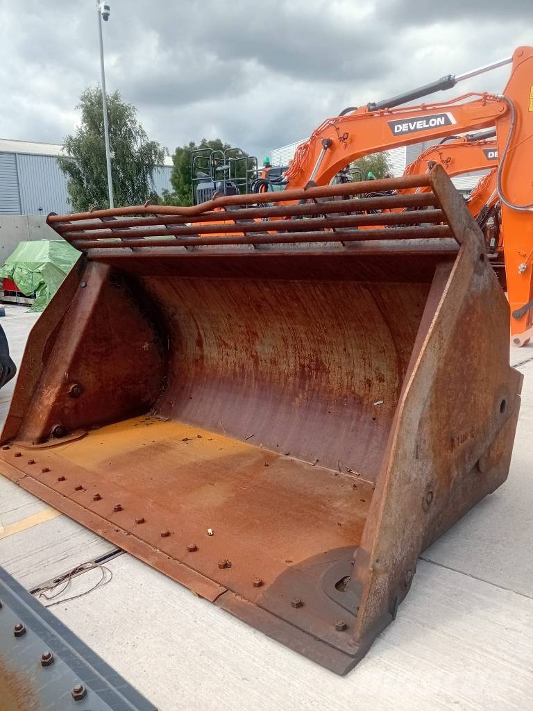 Ulrich HY35/3000 BECRS Buckets