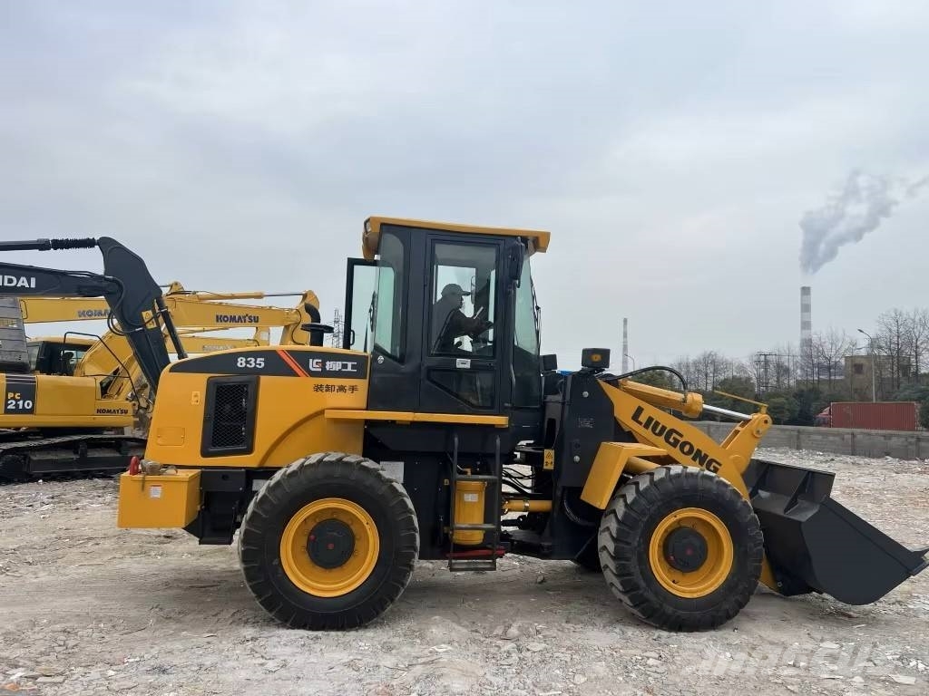 LiuGong 835 휠로우더