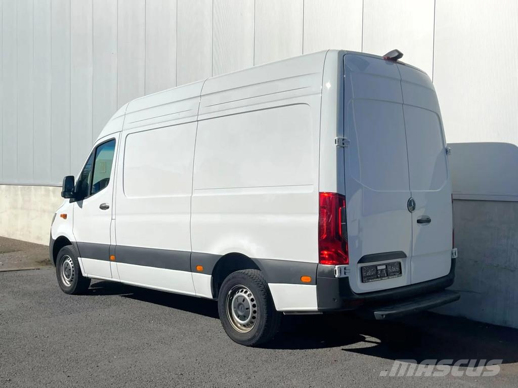Mercedes-Benz Sprinter 317 *Navigatie*Cruise Control*Zetelverwar هيكل صندوقي