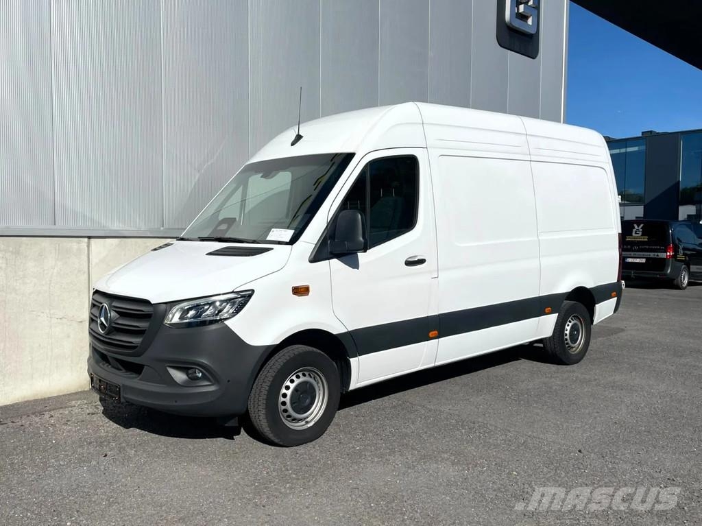 Mercedes-Benz Sprinter 317 *Navigatie*Cruise Control*Zetelverwar Skriňová nadstavba