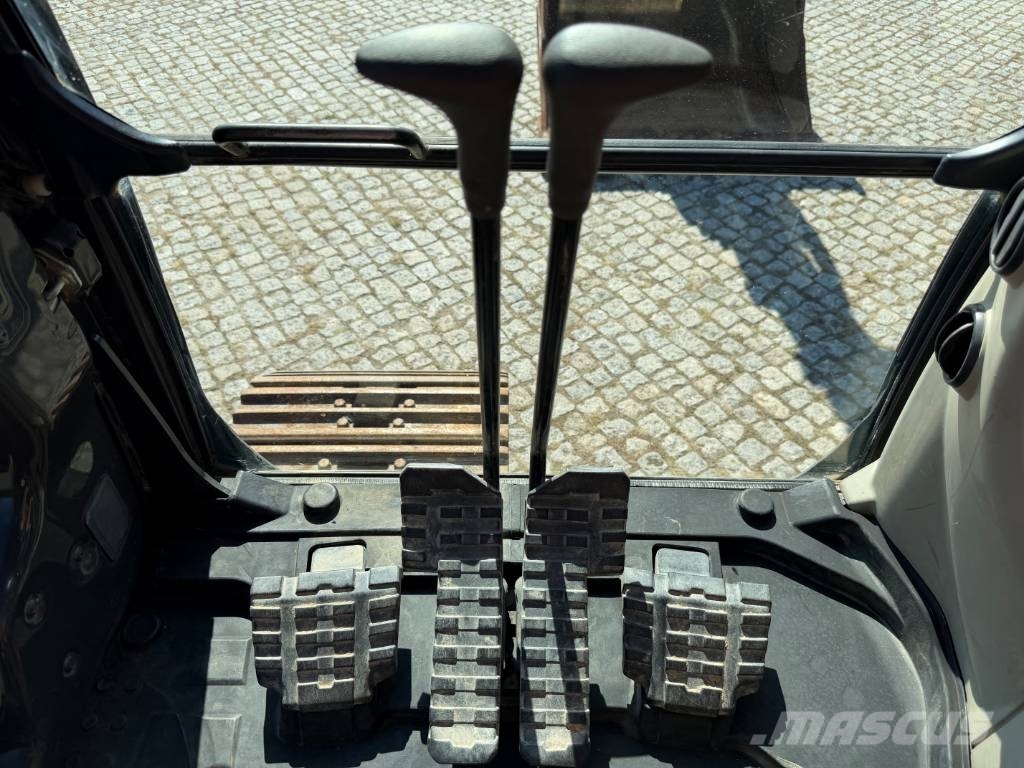 CASE CX 300 C Bageri guseničari