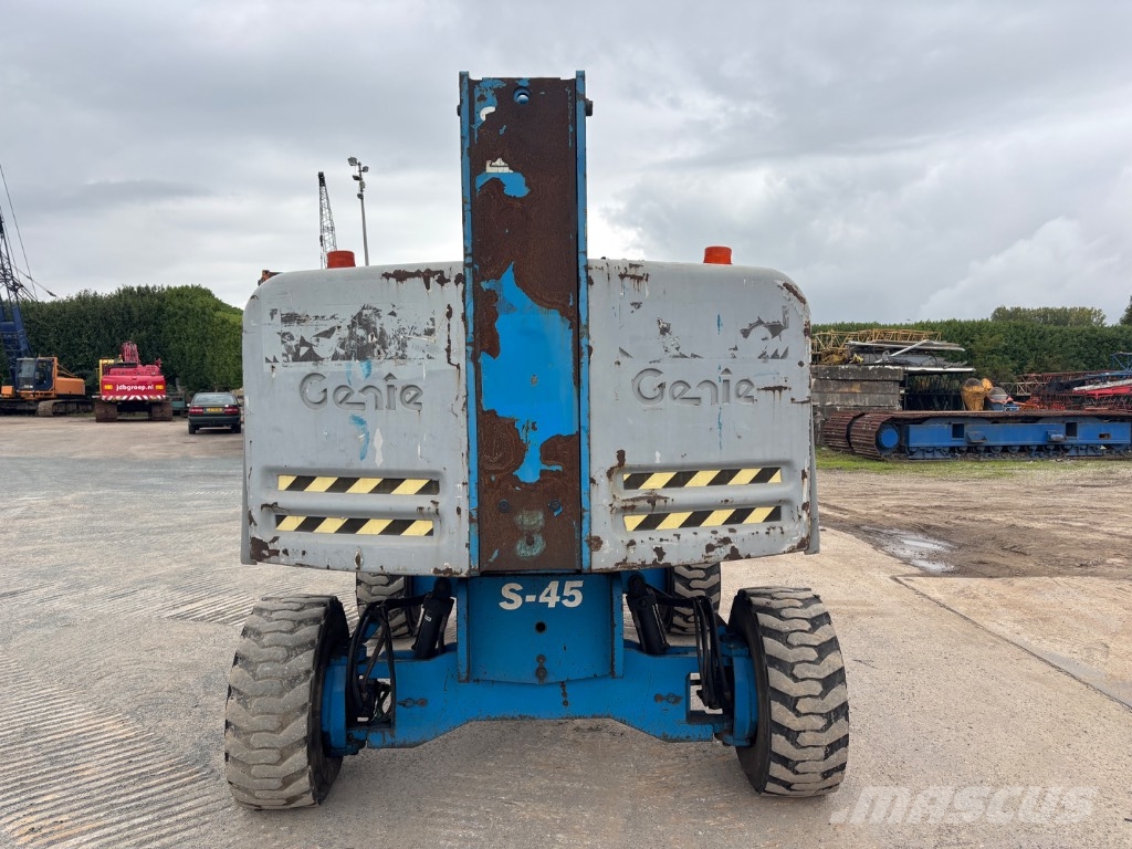 Genie S 45 Teleskoop poomtõstukid