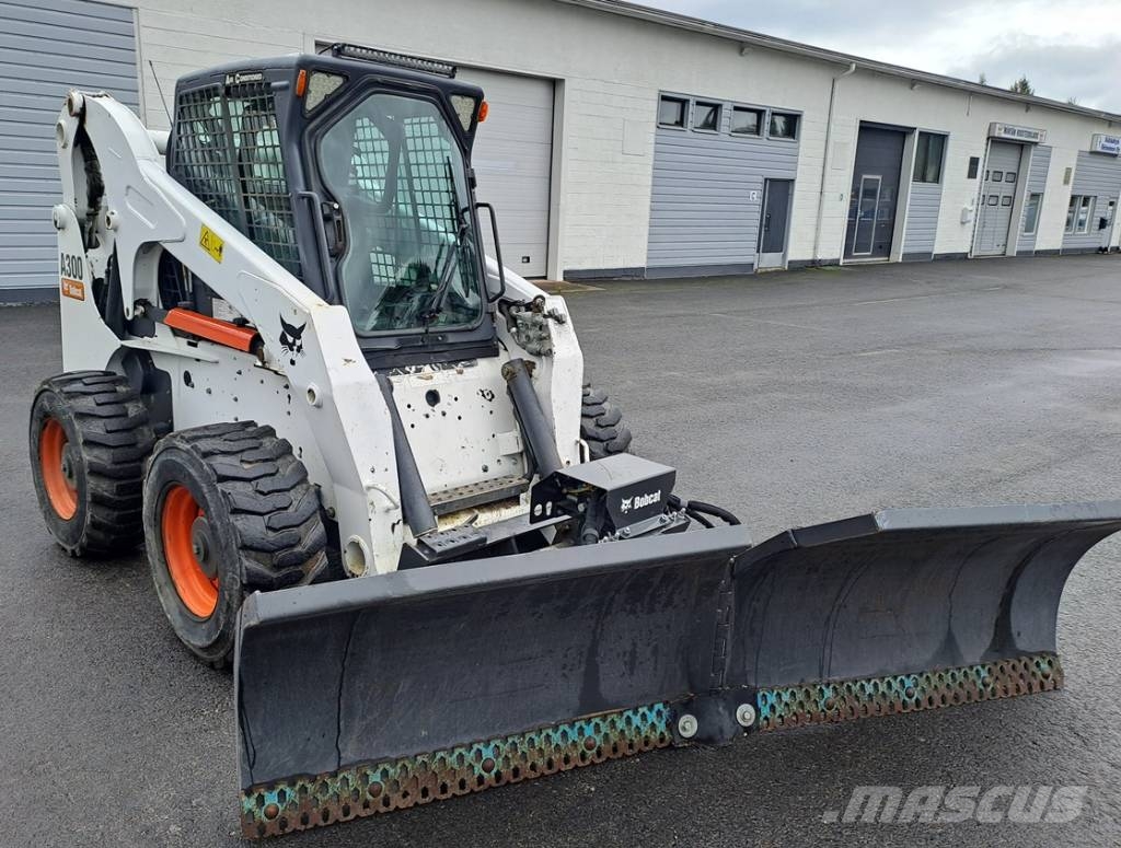 Bobcat A 300 Skid steer loaders