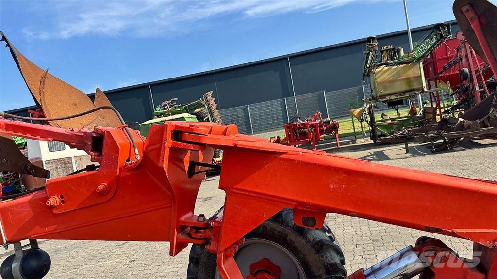 Kuhn Challenger T 8-furchig Paluuaurat
