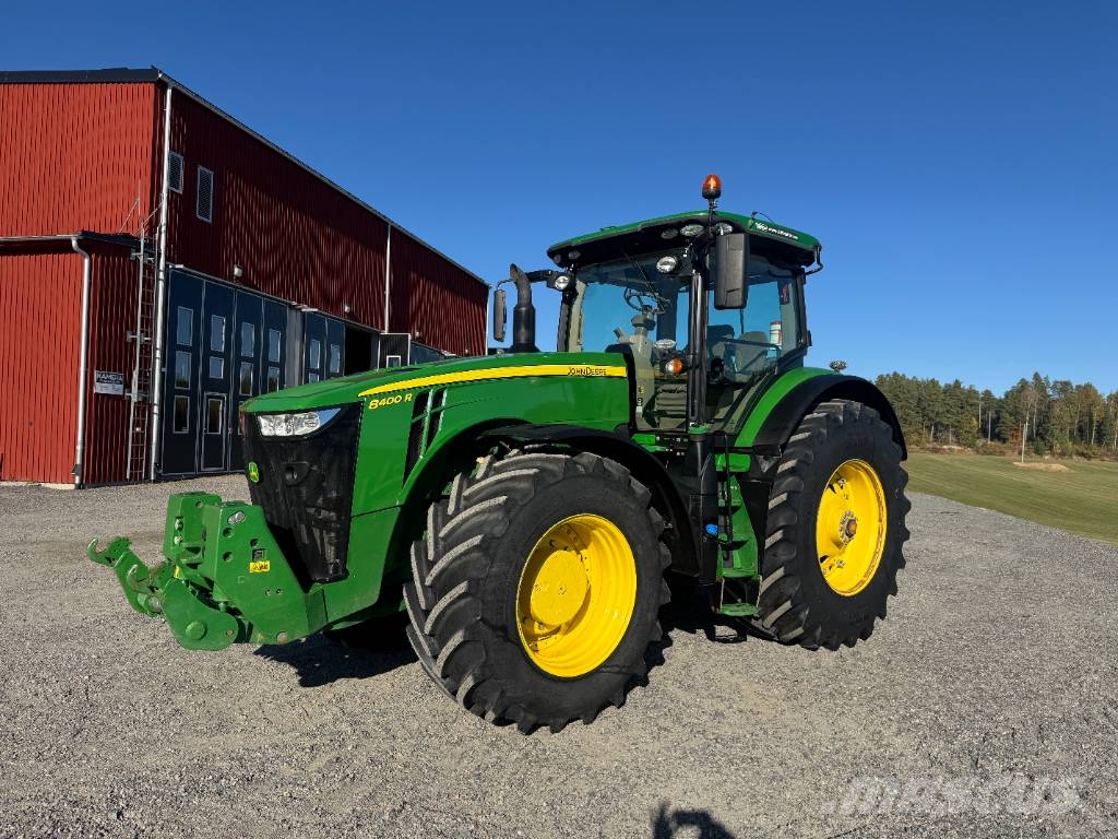 John Deere 8400R الجرارات