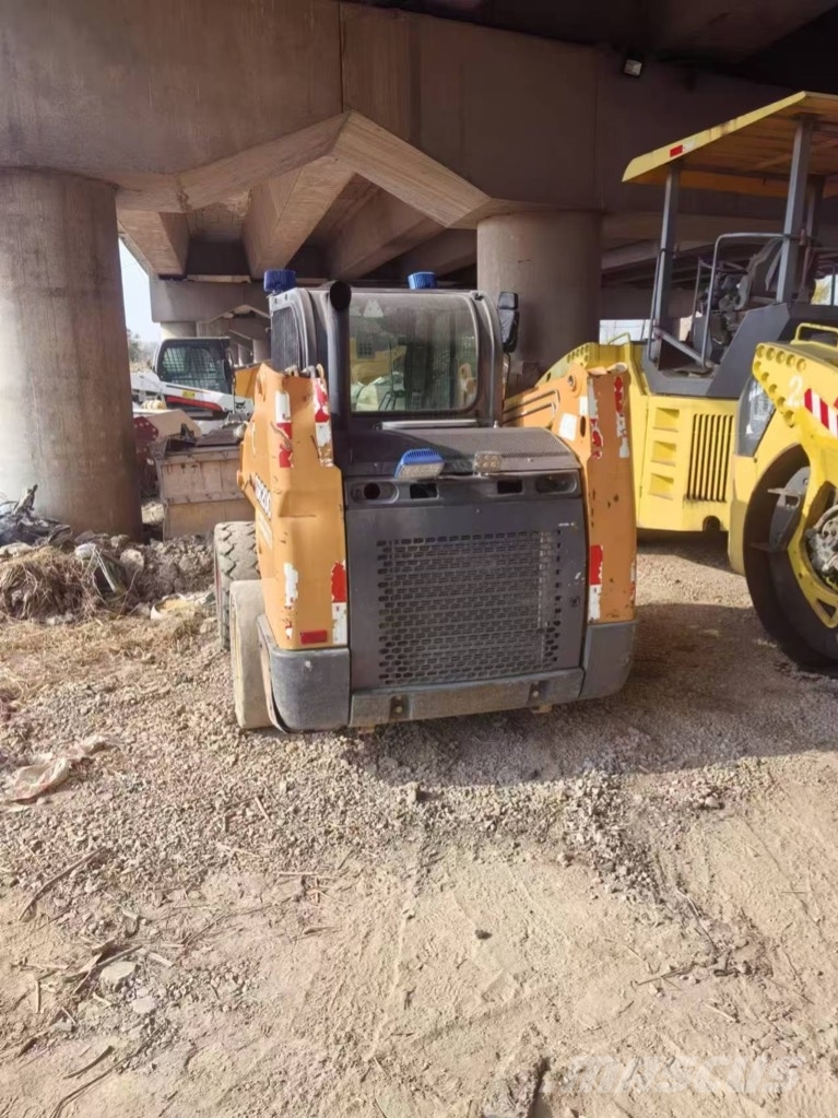 CASE SR200 Φορτωτάκια