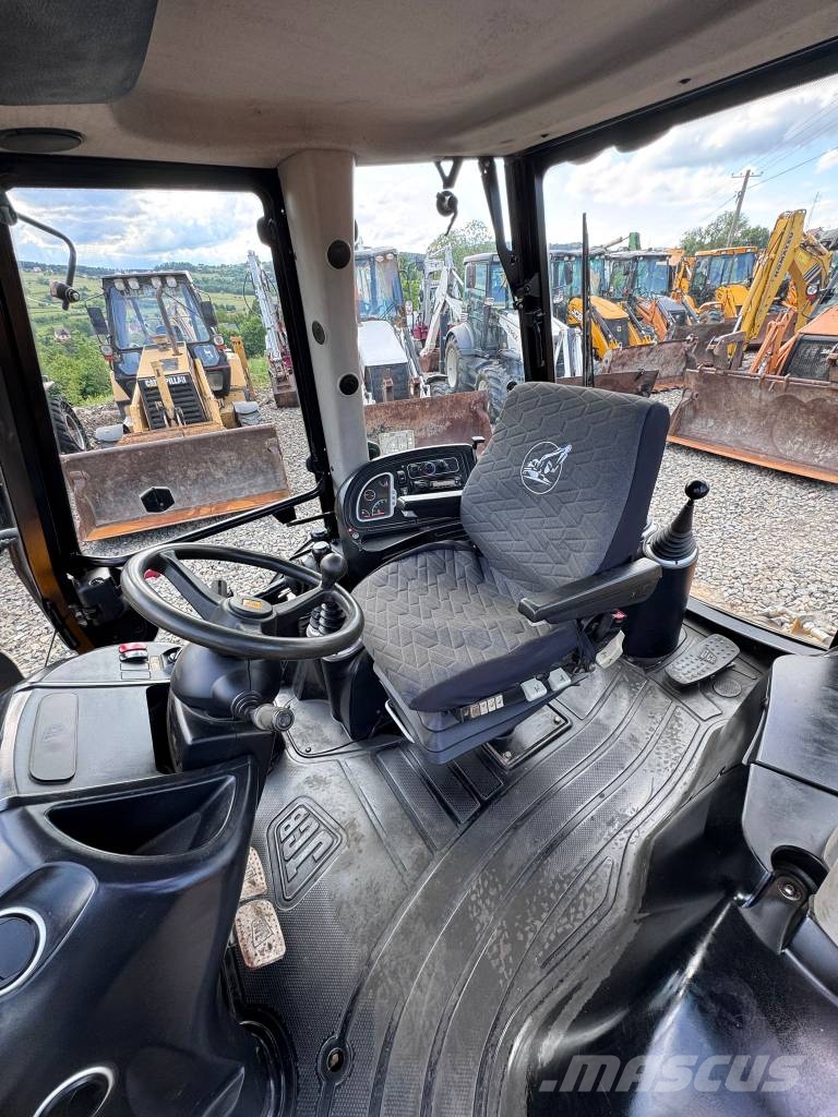 JCB 3 CX Kaivurikuormaajat