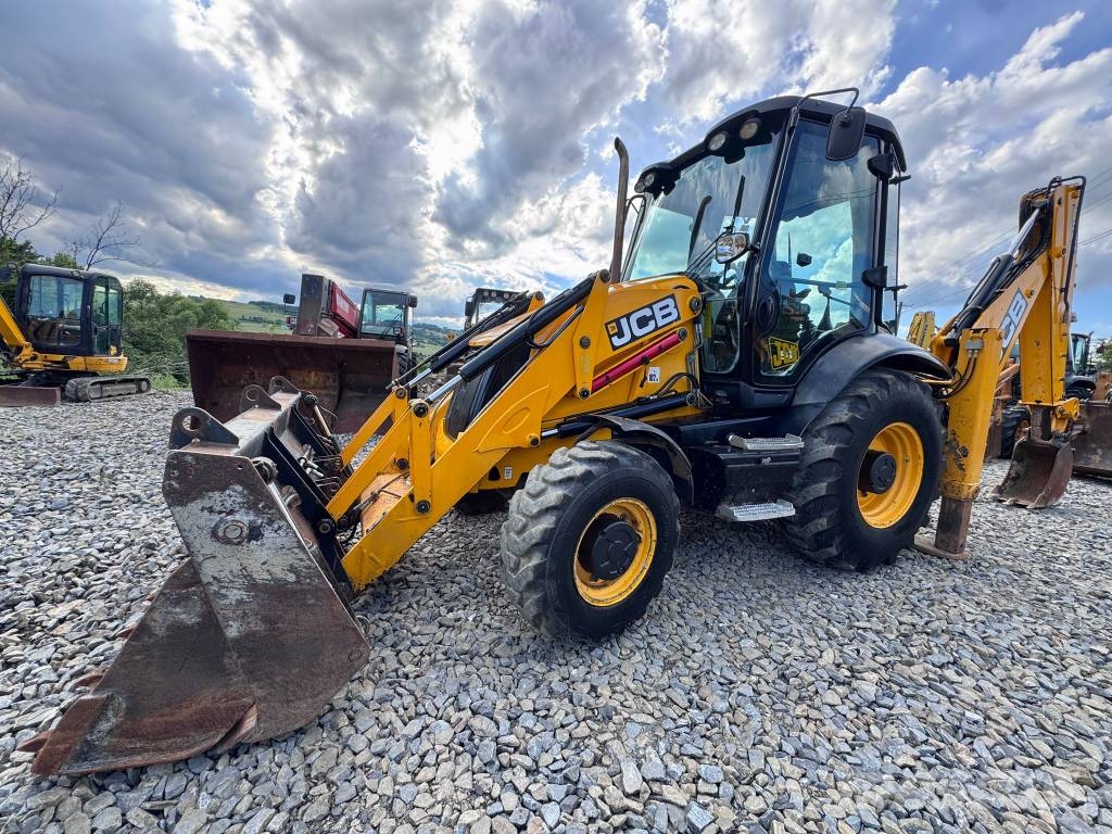 JCB 3 CX Kaivurikuormaajat