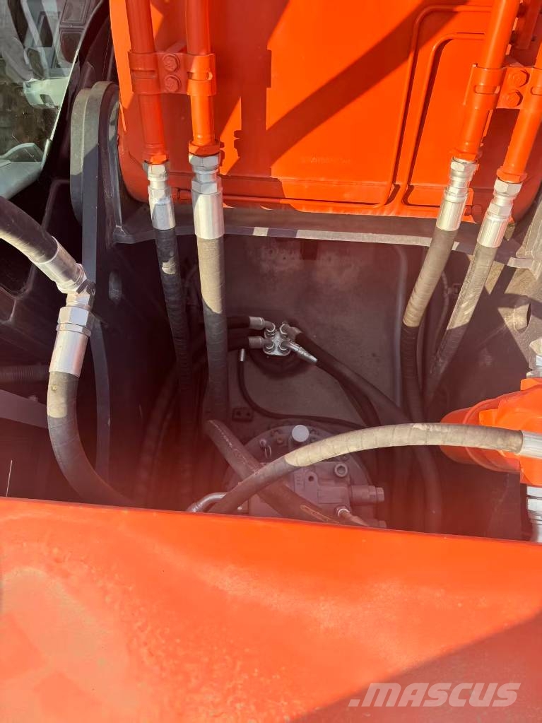 Hitachi ZX 350 H Bagri goseničarji
