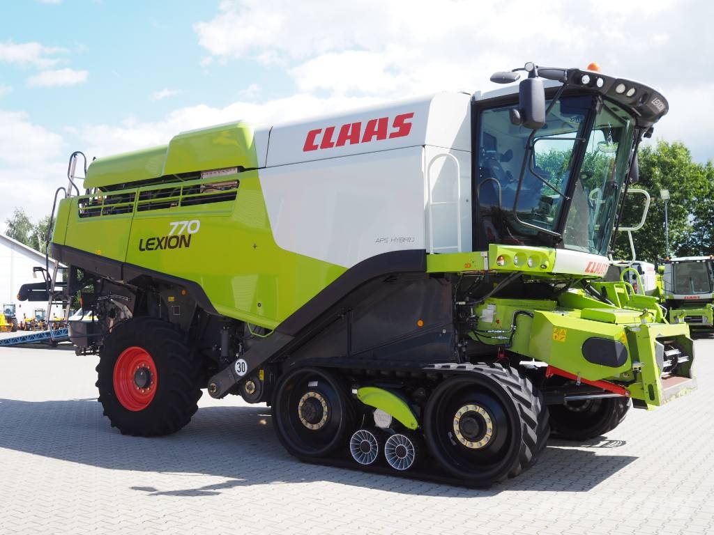 CLAAS Lexion 770TT + V1230 Maaidorsmachines