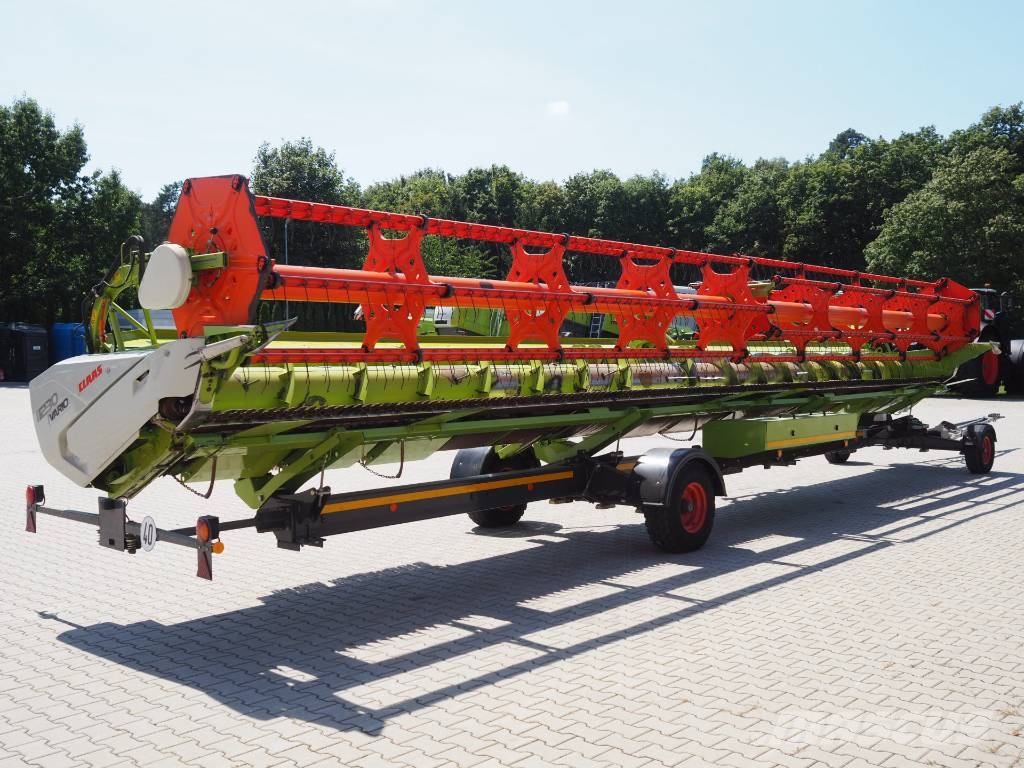 CLAAS Lexion 770TT + V1230 Maaidorsmachines
