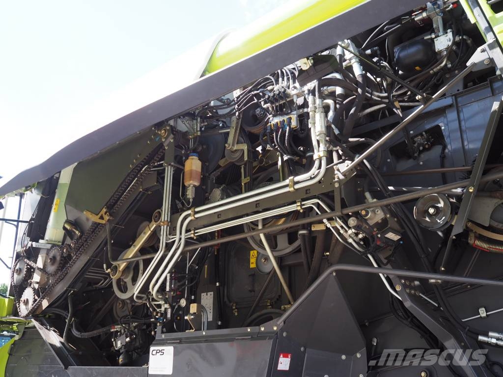 CLAAS Lexion 770TT + V1230 Maaidorsmachines
