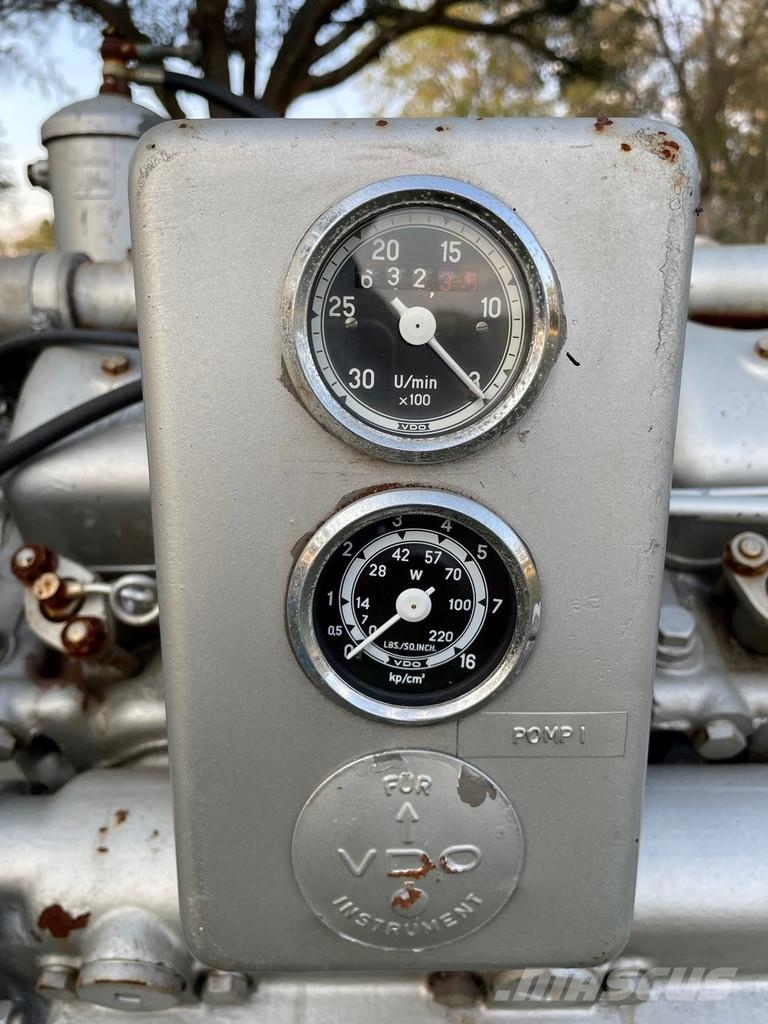 MWM D232 V12 PUMP USED Waterpompen