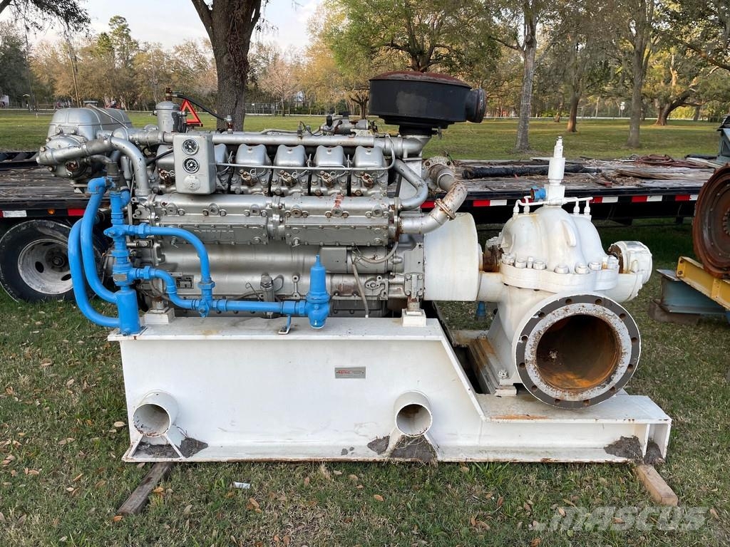 MWM D232 V12 PUMP USED Waterpompen