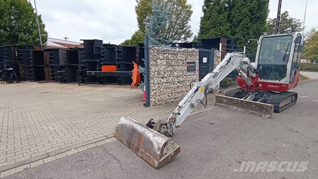 Takeuchi TB 240 Powertilt Schnellwechsler MS03 mit Löffel Mini excavadoras < 7t