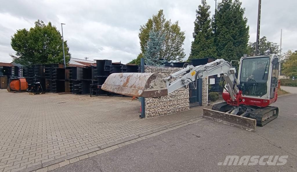 Takeuchi TB 240 Powertilt Schnellwechsler MS03 mit Löffel Mini excavadoras < 7t