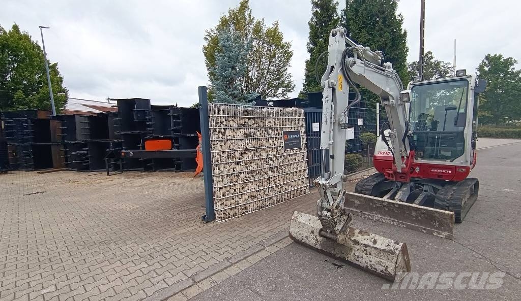 Takeuchi TB 240 Powertilt Schnellwechsler MS03 mit Löffel Mini excavadoras < 7t