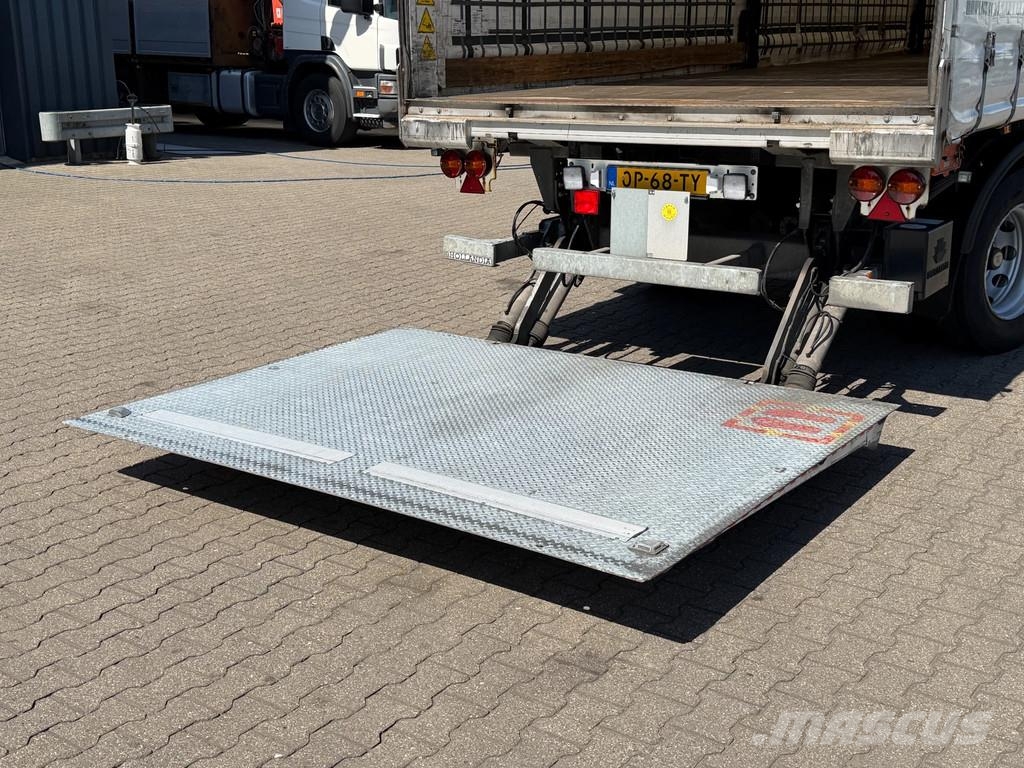 Krone SE City / Schuifzeil-Dak / 2500 Laadklep / Stuur-a Semi Reboques Cortinas Laterais