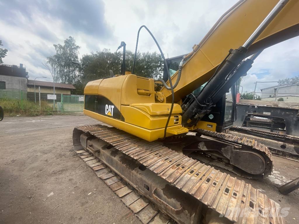 CAT 320 D Rupsgraafmachines