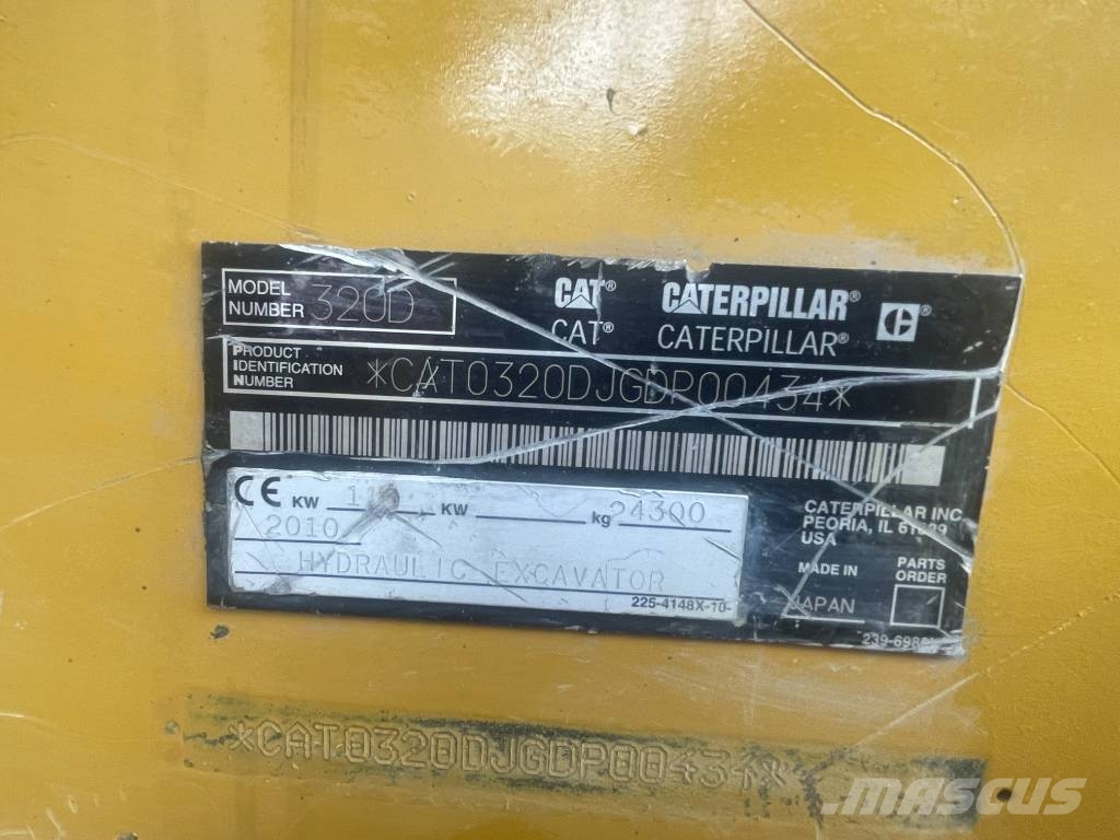 CAT 320 D Rupsgraafmachines