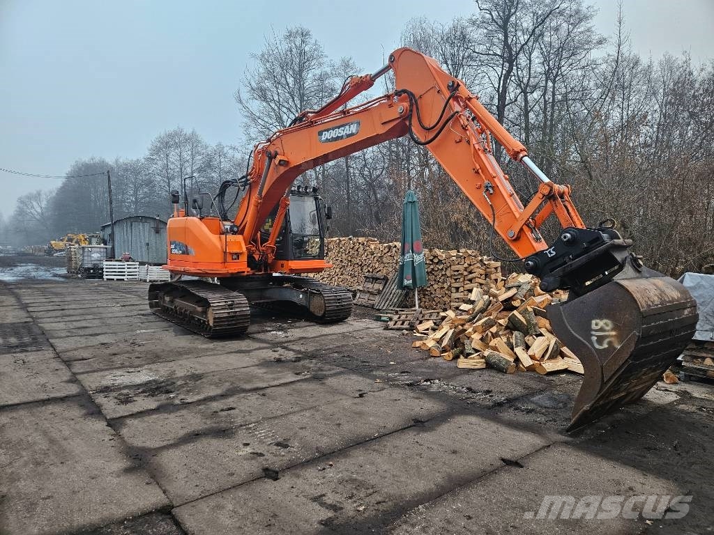 Doosan DX 235 LCR Excavadoras sobre orugas