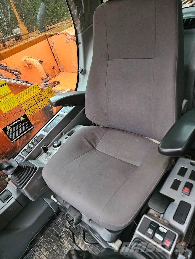 Doosan DX 235 LCR Excavadoras sobre orugas