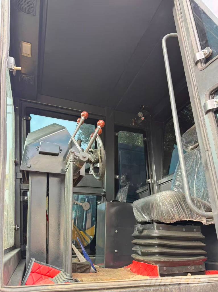 CAT 140 H Grederji