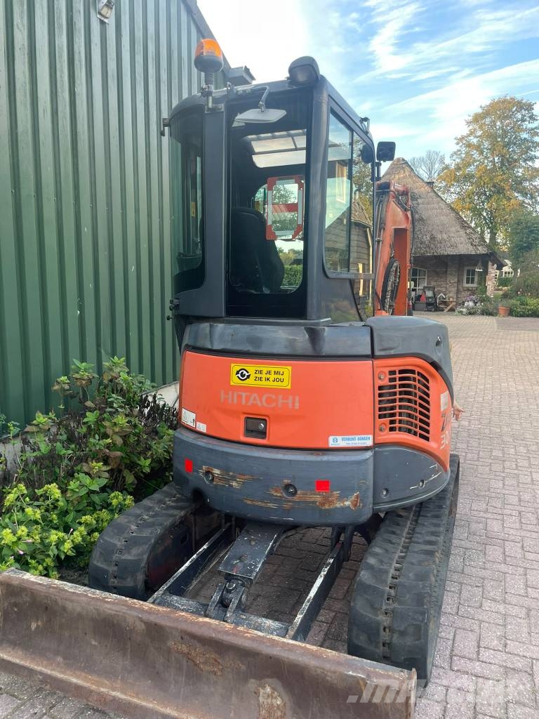 Hitachi ZX 30 U-2 3250kg Mini rýpadla < 7t