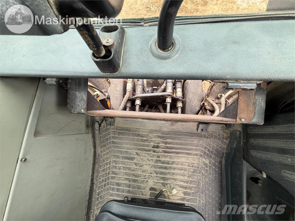 Valmet 8150 Traktorid