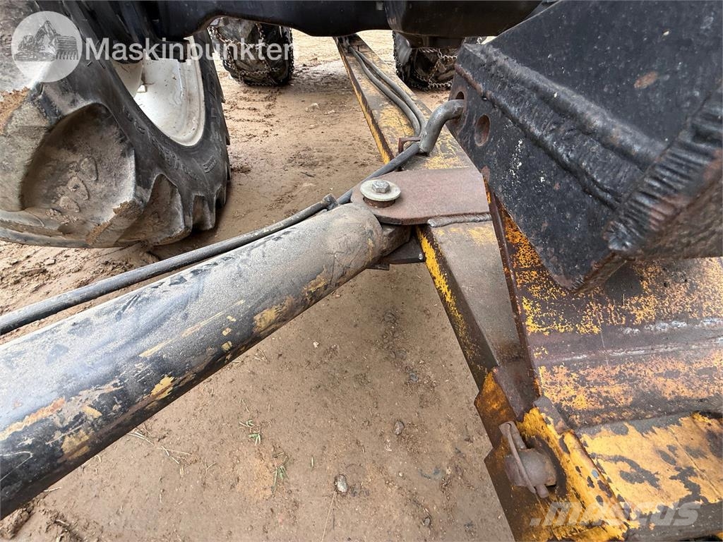 Valmet 8150 Traktorid