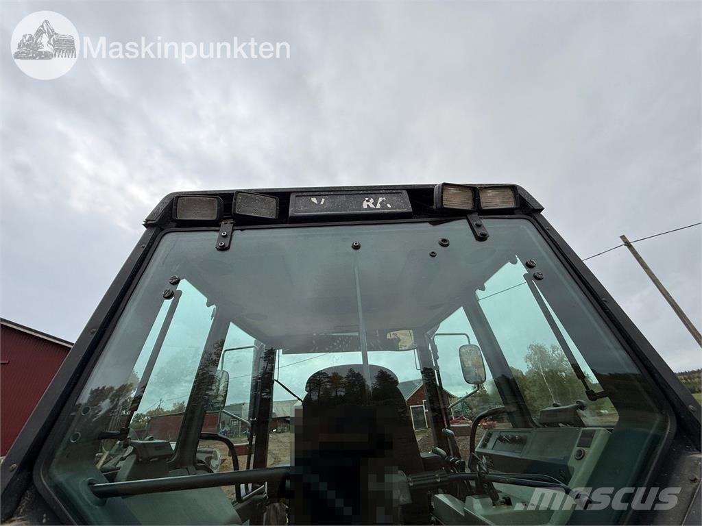 Valmet 8150 Traktorid
