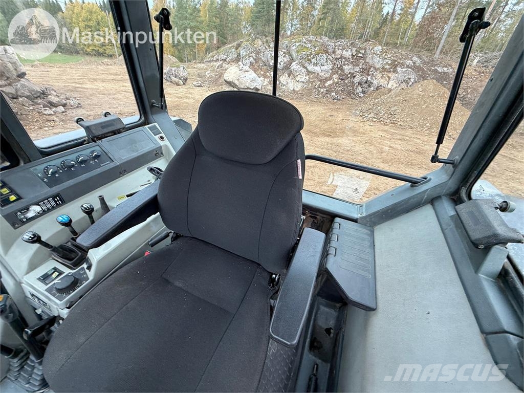 Valmet 8150 Traktorid