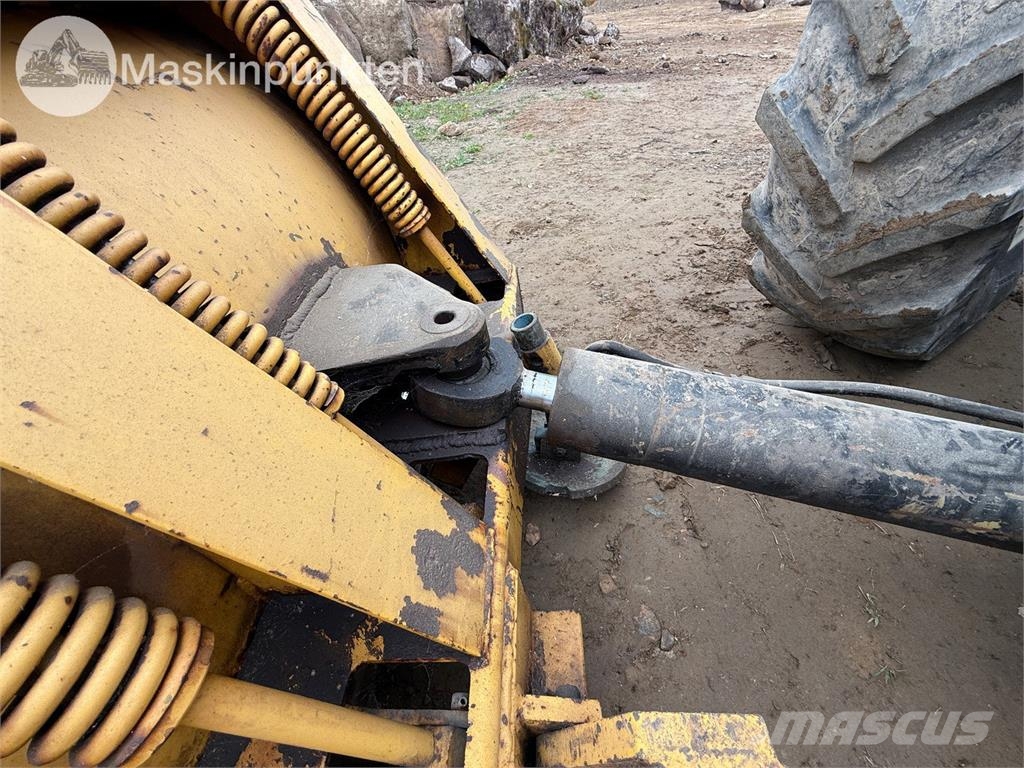 Valmet 8150 Traktorid