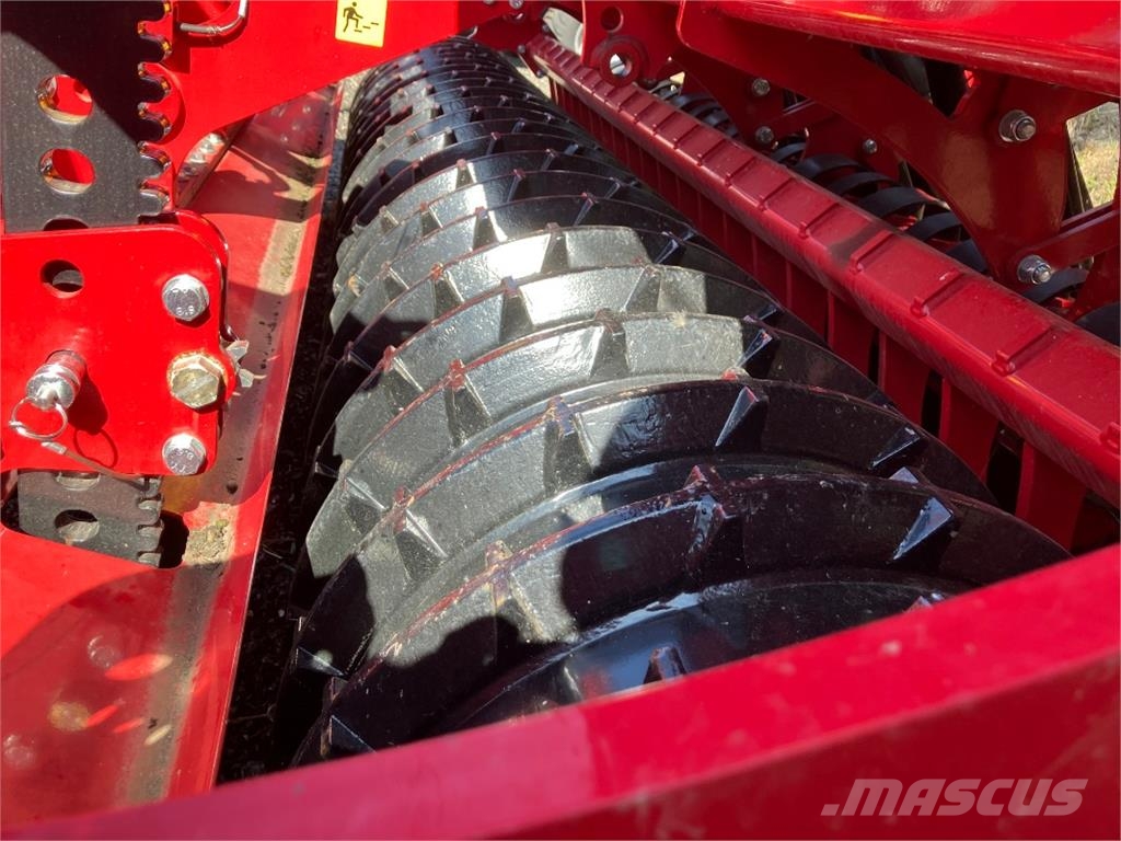 Horsch Versa 3 KR Drills