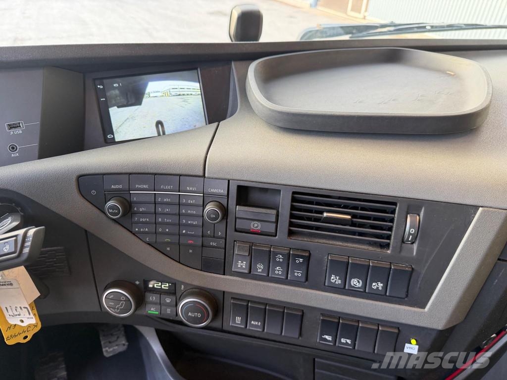 Volvo FH540 8X4 EURO6 + RETARDER + STEEL/AIR + LIFTING A شاحنات قلابة
