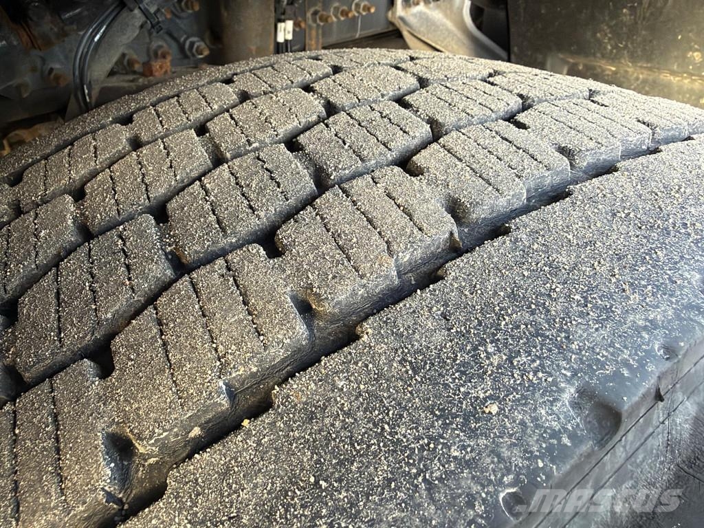 Volvo FH540 8X4 EURO6 + RETARDER + STEEL/AIR + LIFTING A شاحنات قلابة