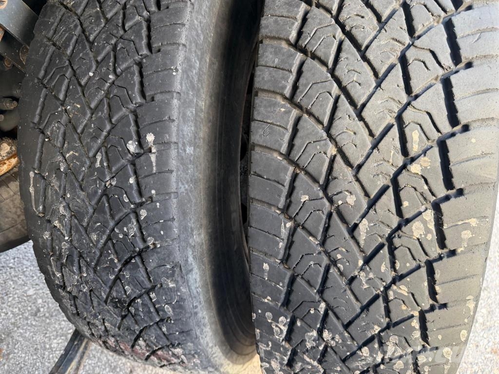 Volvo FH540 8X4 EURO6 + RETARDER + STEEL/AIR + LIFTING A شاحنات قلابة